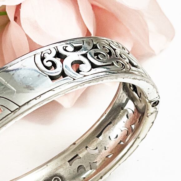 Brighton Mingle Hinged Magnetic Bangle Bracelet - Picture 3 of 8